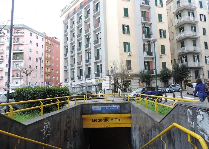 Sinfonia Di Lägenhet Neapel