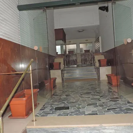 Sinfonia Di Apartamento *